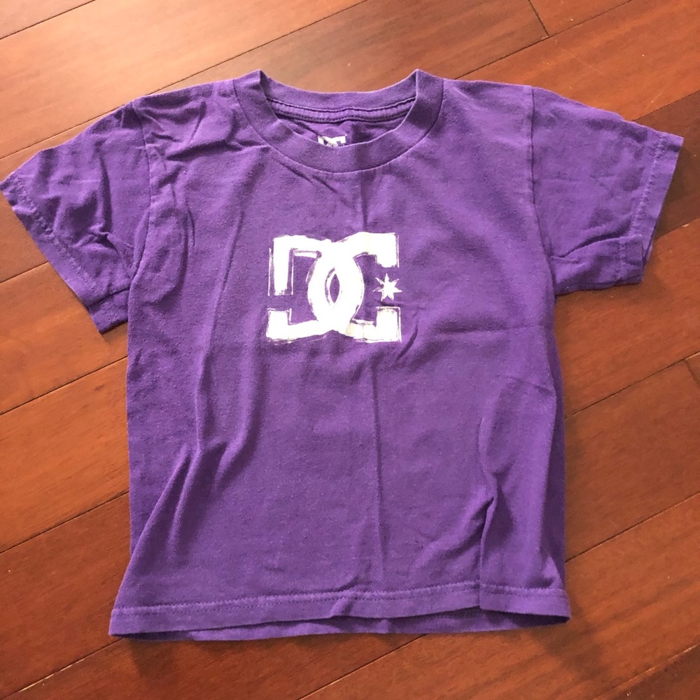DC SHOES little kids Graphic Tee Size Small